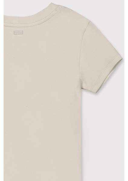 V Yaka Kısa Kol Üst