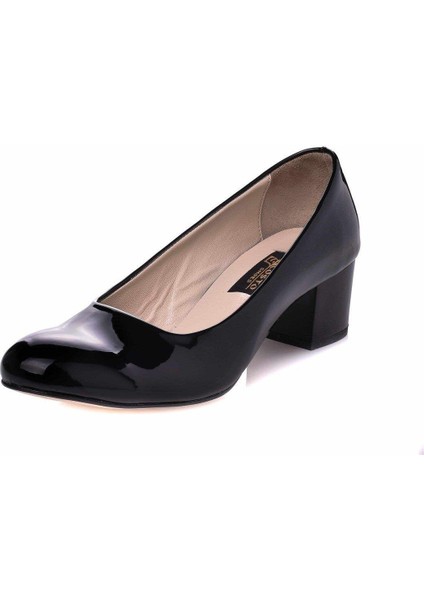 1453 Siyah Rugan Büyük Numara Kadın Ayakkabısı fırsatları