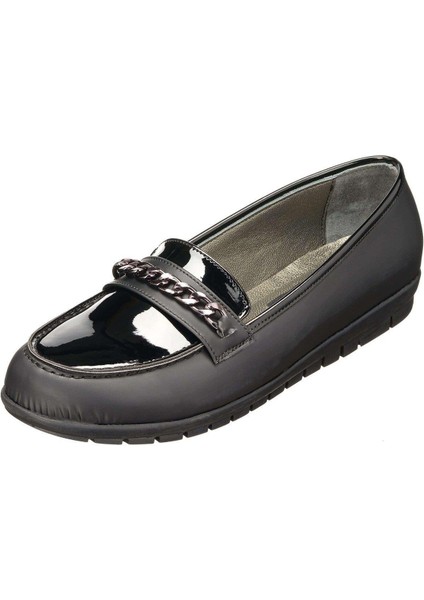 41,42,43,44 Siyah Yağlı Deri Saraç Dikişli Rahat Dişli Taban Leofar Zincir Aksesuarlı Büyük Numara Kadın Bot