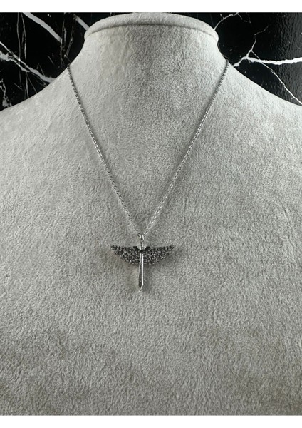 Kılıç Figürlü Melek Çelik Kolye fiyatları