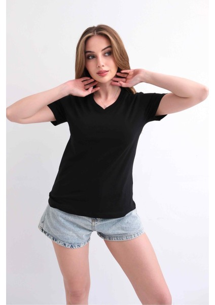Kadın V Yaka Düz Baskısız %100 Pamuk Siyah Basic Tişört