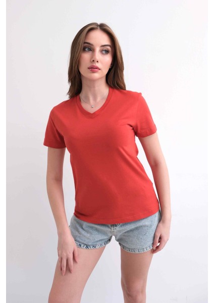 Kadın V Yaka Düz Baskısız %100 Pamuk Kiremit Basic Tişört indirimleri