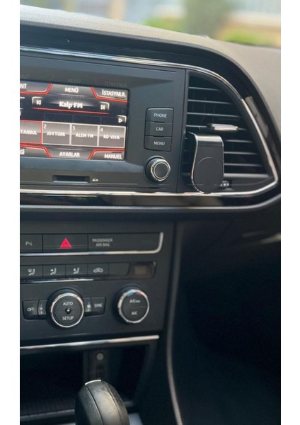 Seat Leon Fr Uyumlu L Tipi 360' Dönebilen Manyetik Mıknatıs Mandallı Cep Telefonu Tutucu fiyatları