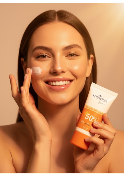Yüksek Korumalı +Uva +Uvb +Blue Light Güneş Kremi 50+ Spf 50ML