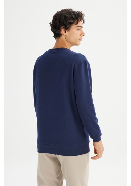 Regular Fit Normal Kesim Bisiklet Yaka Baskılı Lacivert Sweatshirt indirimleri