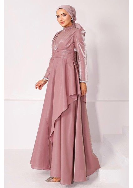 Kol Ağzı Taş İşlemeli Pile ve Volan Detaylı Tafta Saten Tesettür Abiye Elbise GÜL 1215