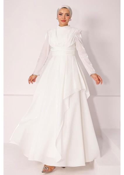 Kol Ağzı Taş İşlemeli Pile ve Volan Detaylı Tafta Saten Tesettür Abiye Elbise BEYAZ 1215