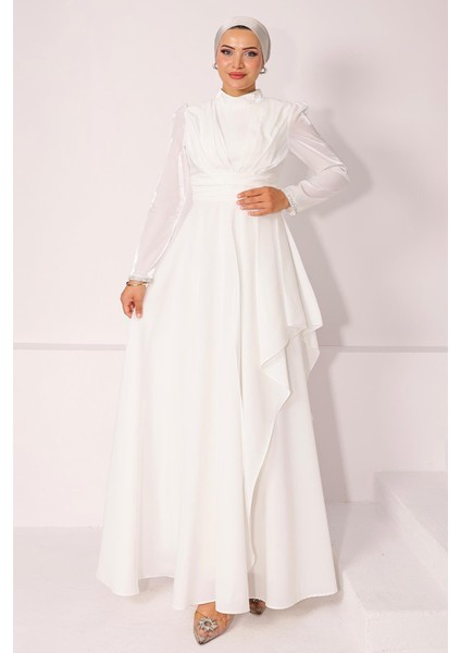 Kol Ağzı Taş İşlemeli Pile ve Volan Detaylı Tafta Saten Tesettür Abiye Elbise BEYAZ 1215
