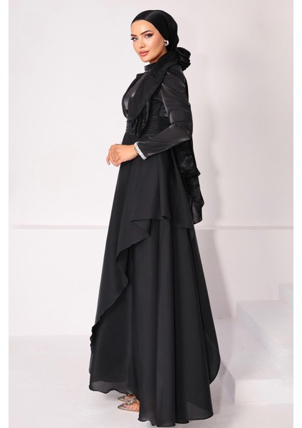 Kol Ağzı Taş İşlemeli Pile ve Volan Detaylı Tafta Saten Tesettür Abiye Elbise SİYAH 1215