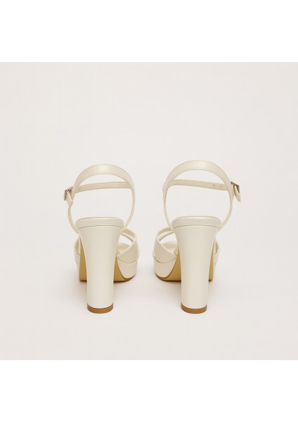 Platform Tabanlı Kalın Topuklu Geliklik Abiye Kadın Ayakkabısı