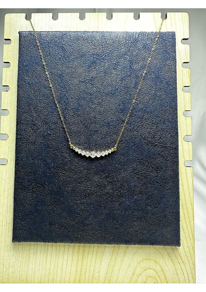 Paslanmaz Çelik Sıralı Taşlı Kolye Gold