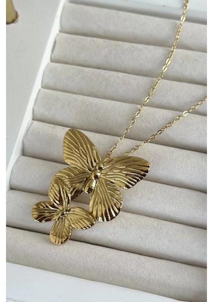 Altın Renk Kelebek Figürlü Çelik Kolye modelleri