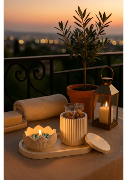 Lotus Form Dekoratif Set – Minimalist & Şık Tasarım (4 Parça) fiyatları