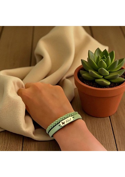 14 Ayar Altın Plakalı Gül Ismine Özel Doğal Yeşil Derili Kelebek Figürlü Hediye BILEKLIK-660ISIM