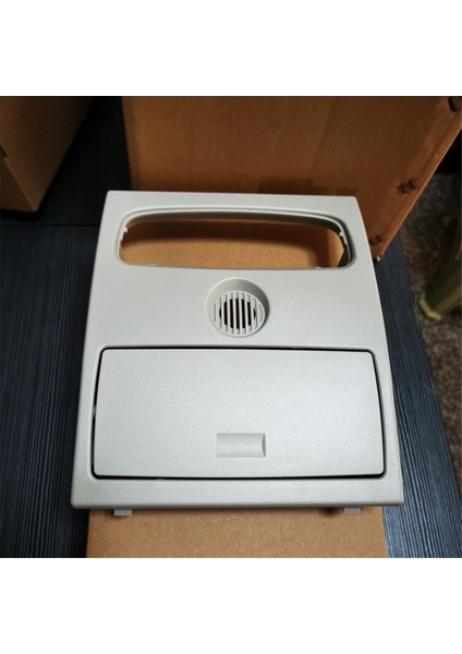 Ranger Everest BT50 12-19 Konsol Kutusu Güneş Camı Için Ön Tavan Okuma Lambası Kapağı CN15-A519A58-AA (Yurt Dışından) modelleri