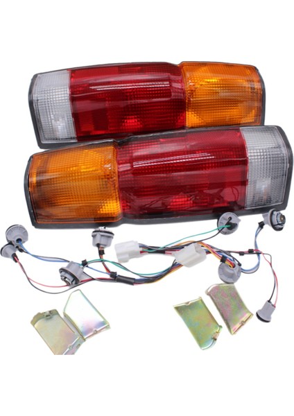 1986-1994 D21 Kamyonet Için Araç Arka Lambası Muhafazası Arka Fren Lambası Kabuğu NI2800103 NI2801103 (Yurt Dışından)