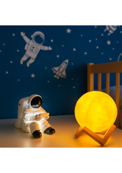 Oturan Astronot ve 3D Küre LED Gece Lambası Tabletli Astronot fiyatları