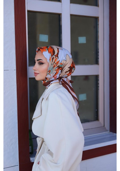 Lotus Desenli Eşarp Kahverengi