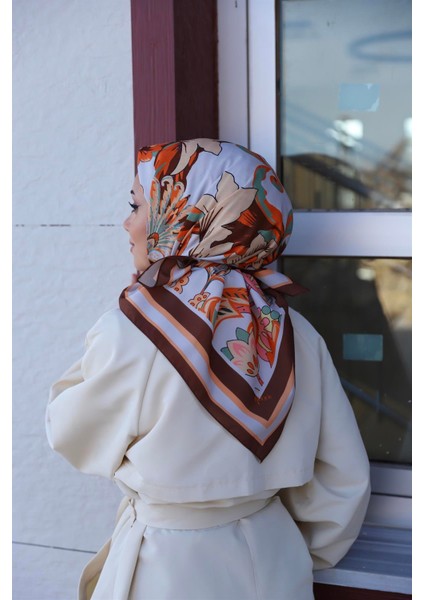 Lotus Desenli Eşarp Kahverengi fiyatları