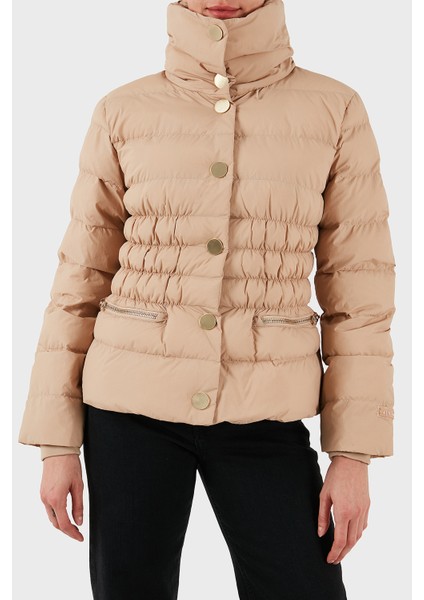 Kapitoneli Regular Fit Dik Yaka Düğmeli Mont Bayan Mont XW000653 AF15984 U1051