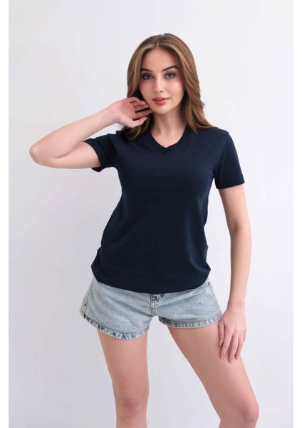 Kadın V Yaka Düz Baskısız %100 Pamuk Lacivert Basic Tişört fırsatları