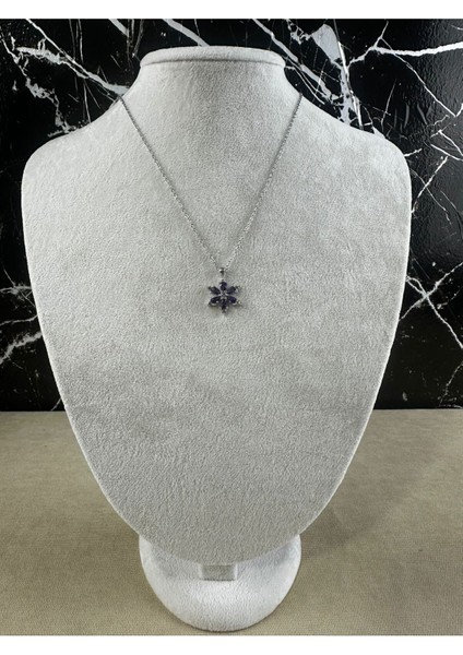 Çiçek Figürlü Çelik Kolye