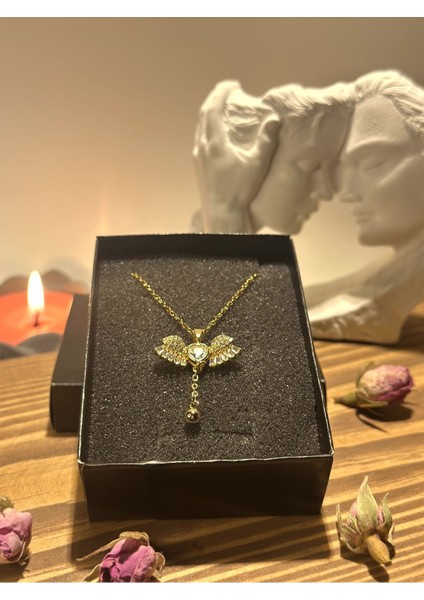 Sarkaçlı Kanat Kalp Çelik Kolye fiyatları