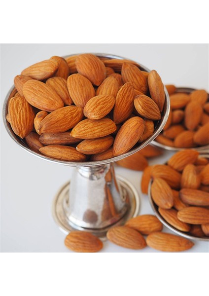 Hi̇lalzade Doğal Çiğ Badem Içi (Tuzsuz) 500 gr