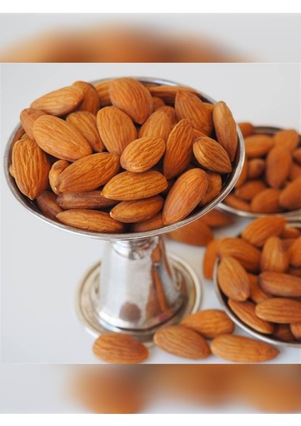 Hi̇lalzade Doğal Çiğ Badem Içi (Tuzsuz) 500 gr fiyatları