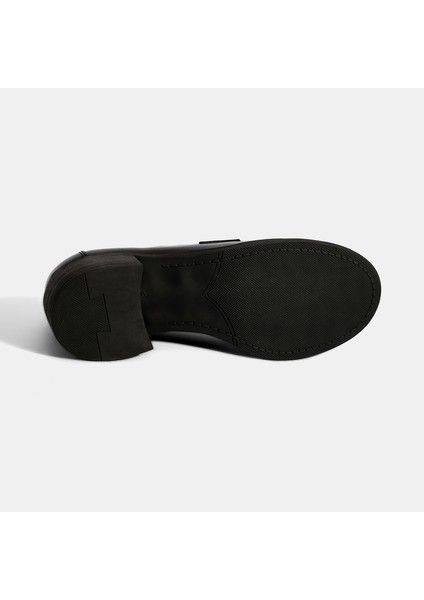 Kadın Siyah Topuklu Deri Loafer fırsatları