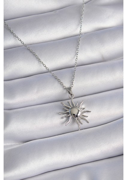 316L Çelik Gold Renk Zincir Güneş Figür Kadın Kolye TG27BKO9431