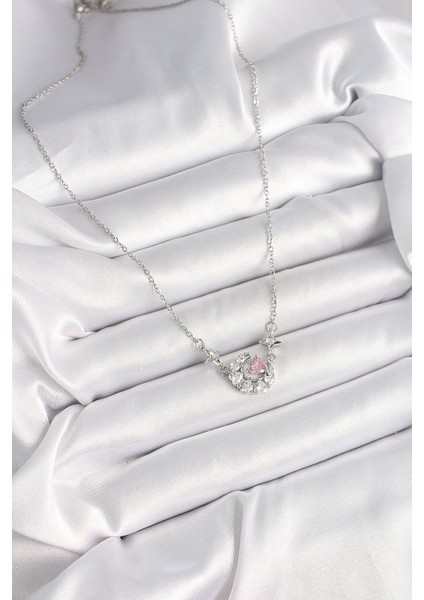 316L Çelik Gümüş Renk Zirkon Taşlı Hilal Pembe Kalp Model Kadın Kolye TG27BKO9930 fiyatları