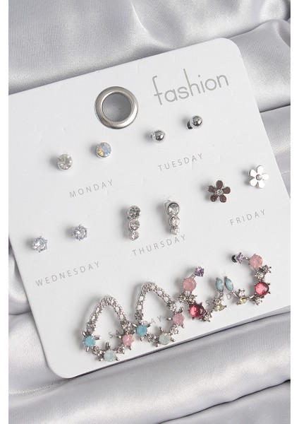 Pirinç Gümüş Renk Zirkon Taşlı Damla Model Çiçek Detay 7 Çift Kadın Küpe Seti TG27BKP10549