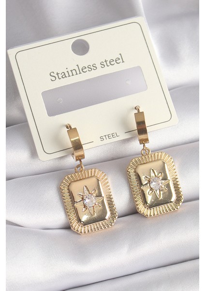 316L Çelik Gold Renk Zirkon Taşlı Yıldız Işlemeli Kadın Küpe TG27BKP9708