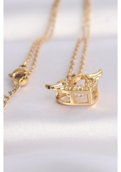 316L Çelik Zincir Altın Renk Zirkon Taşlı Kanatlı Kalp Kolye TG27BKO8628 fiyatları