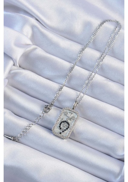 316L Çelik Zincir Gümüş Renk Zirkon Taşlı Minimal Papatya Figürlü Tarot Kolye TG27BKO9224 fiyatları