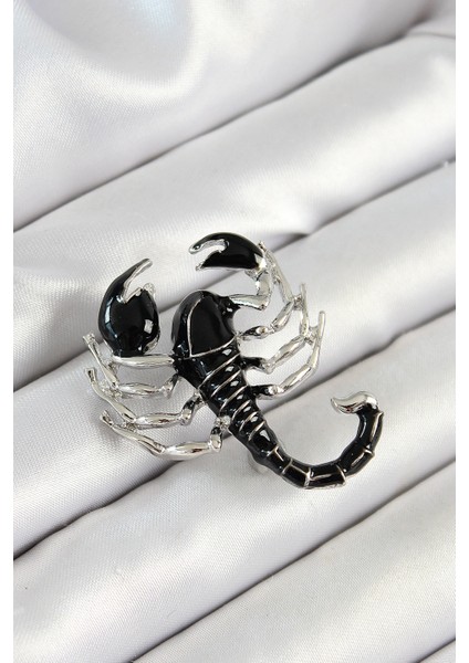 3D Siyah Akrep Figürlü Gümüş Renk Kadın Broş TG27BR439