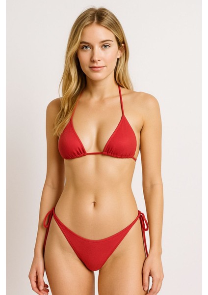 Kadın Kırmızı Üçgen Şık Bikini Takımı