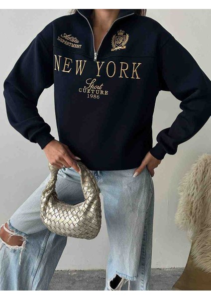 Kadın Newyork Nakışlı 3 Iplik Fermuarlı Sweatshirt Kazak