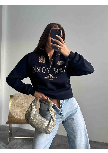 Kadın Newyork Nakışlı 3 Iplik Fermuarlı Sweatshirt Kazak indirimleri