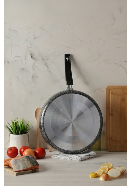 32CM Çelik Kapaklı Balık-Yufka-Börek-Izgara-Bazlama Tavası