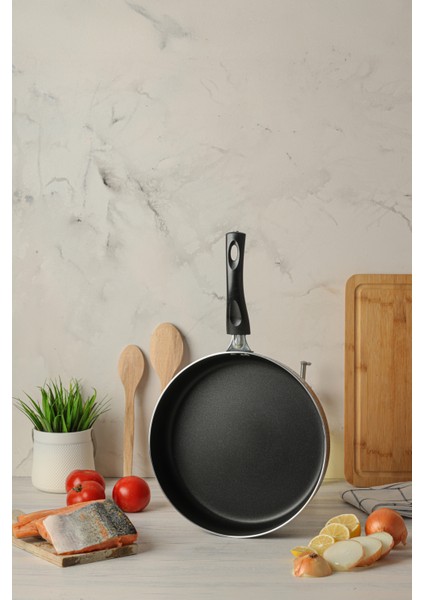 32CM Çelik Kapaklı Balık-Yufka-Börek-Izgara-Bazlama Tavası