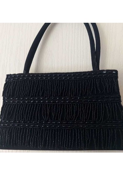 Şık Siyah Boncuk Işlemeli Gece Çantası – Zarif Tasarım, Küçük Boy, Özel Günler Için Ideal