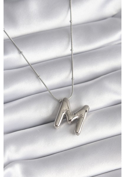 316L Çelik Gümüş Renk Bubble "m" Harf Model Kadın Kolye TG27BKO8307