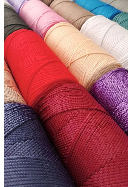 2 mm - 200 gr Polyester Açık Gri Makrome Ipi Polyester Makrome Ip Supla Ip ve Çanta Ipliği fırsatları