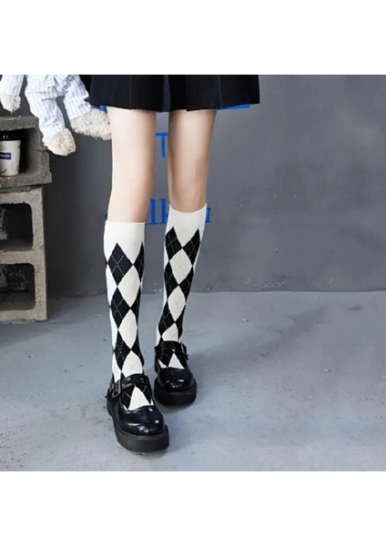 Baklava Desenli Diz Altı Çorap fiyatları