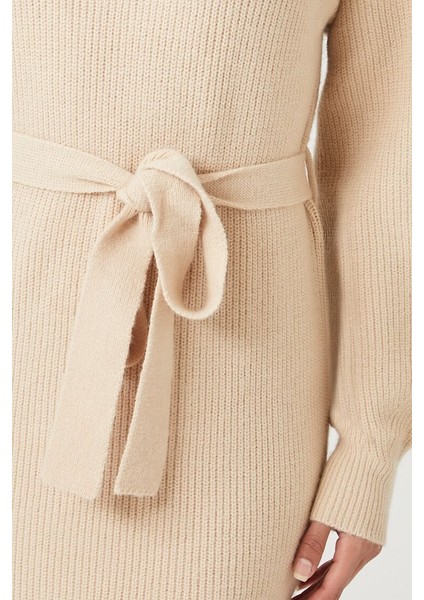 Bağlama Detaylı Midi Triko Elbise modelleri