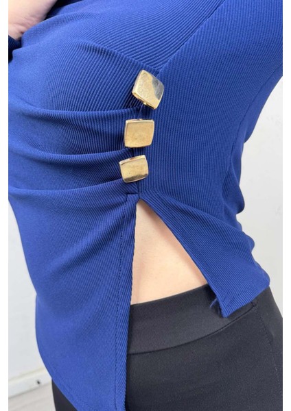 Kadın Lacivert Bisiklet Yaka Asimetrik Etek Düğmeli Bluz fiyatları