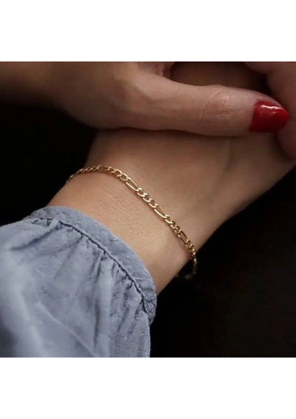 Ince Figaro Altın Bileklik