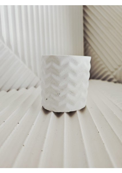 Dekoratif Zigzag Desenli Beton Kalemlik / Organizer